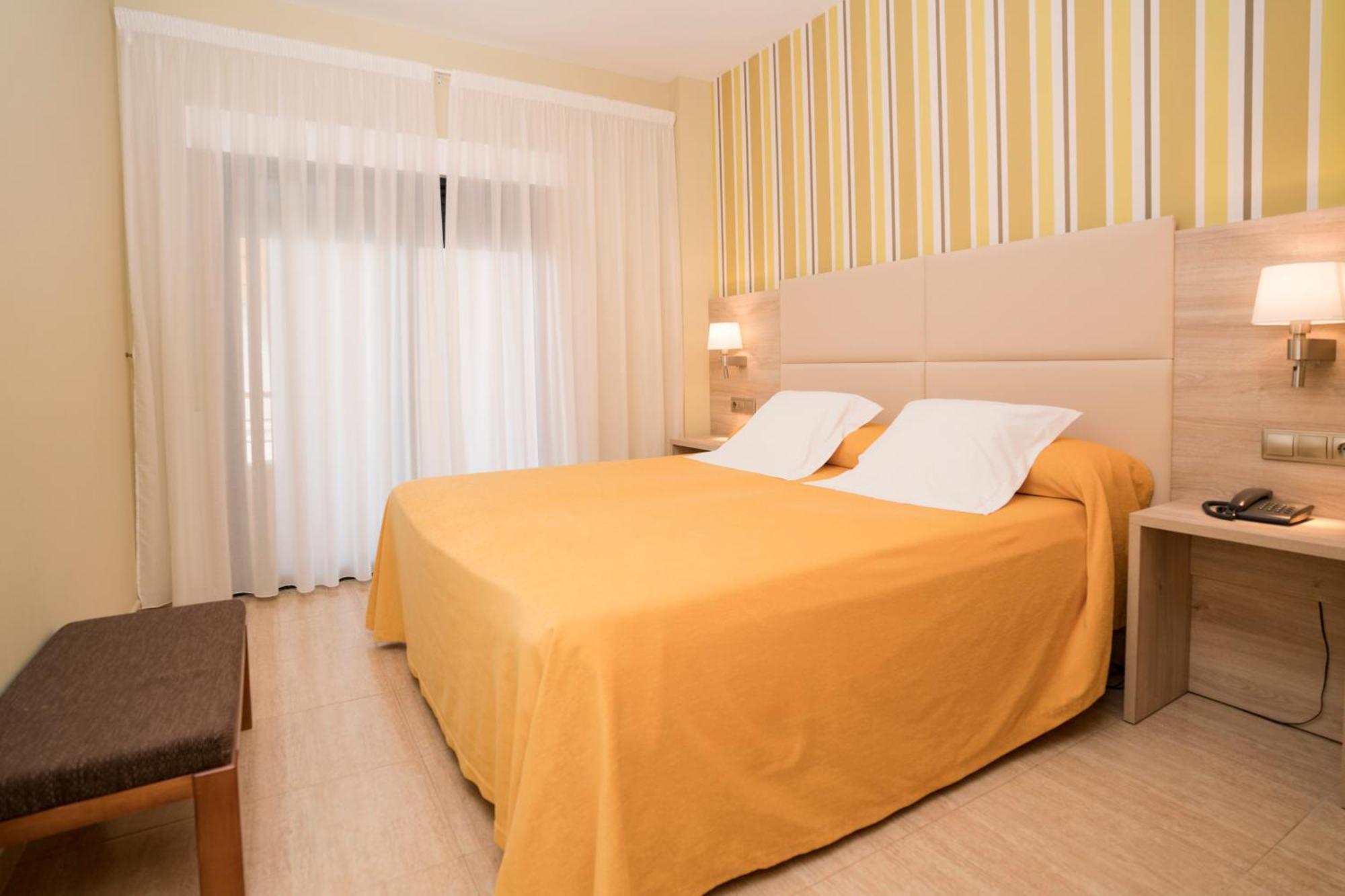 Apartamentos Atlantico Resort Монтальво Экстерьер фото